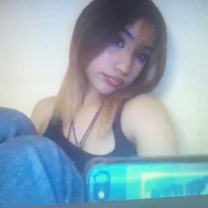 Meet your Posher, Eva